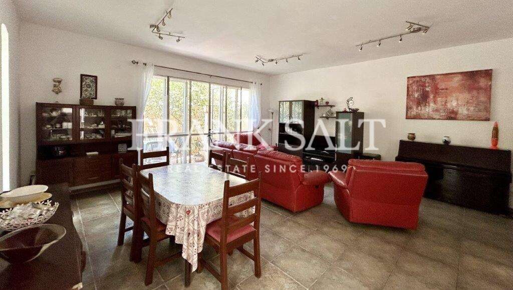 4 bedrooms House in Balzan, Malta No. 10963