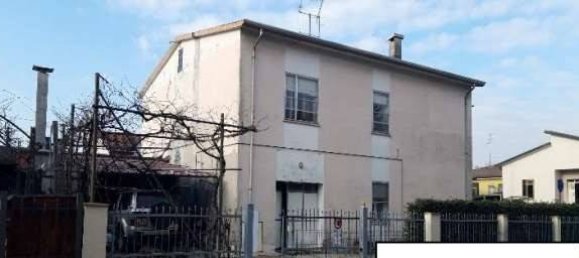 8 bedrooms House in Mantua, Italy No. 303077 8