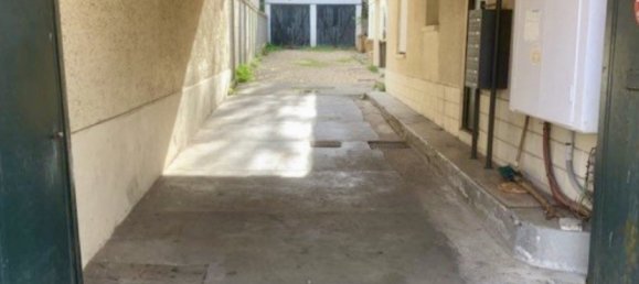 Edifício de 16 divisões em Dreux, France N.º 158490 3