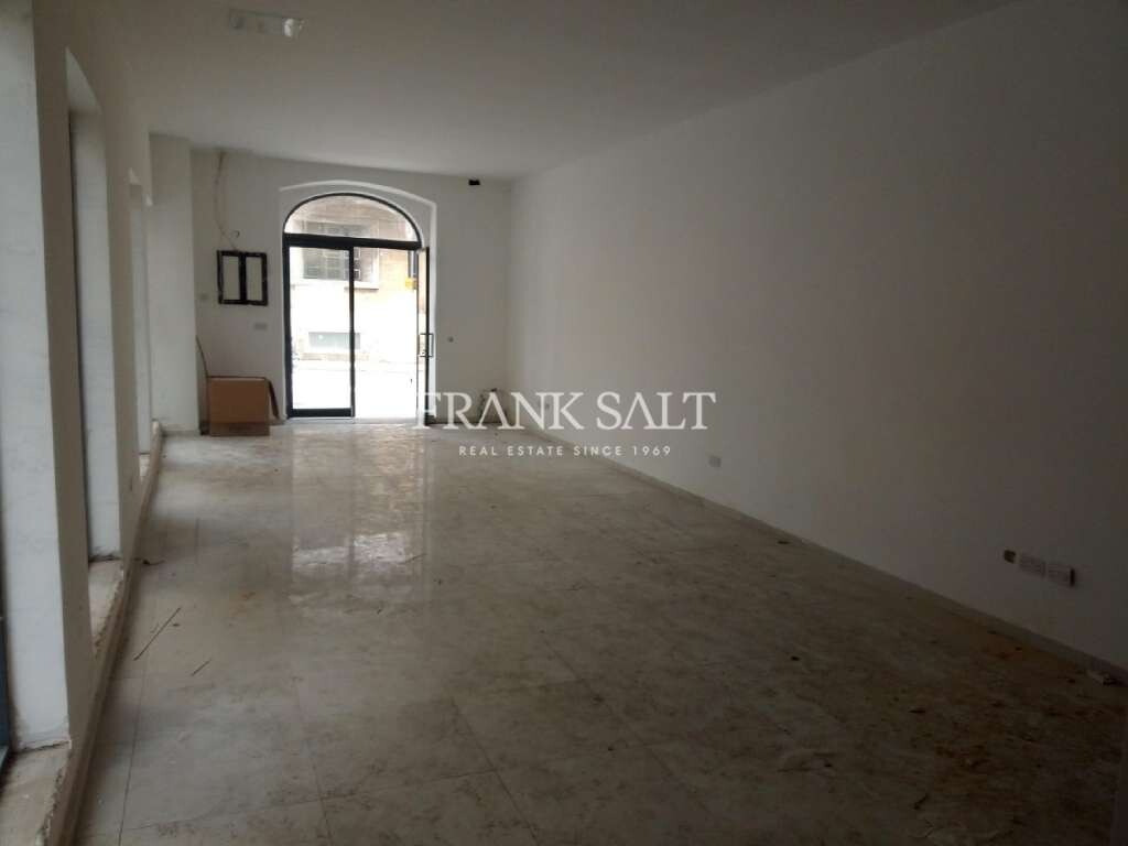 150m² Cafe / restaurant in Gzira, Malta No. 12252