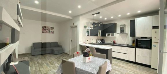Apartamento de 3 habitaciónes en Noicattaro, Italy No. 23416 2