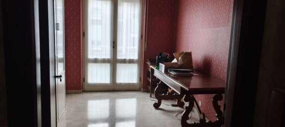 5-salle Appartement à Vercelli, Italy No. 222613 21