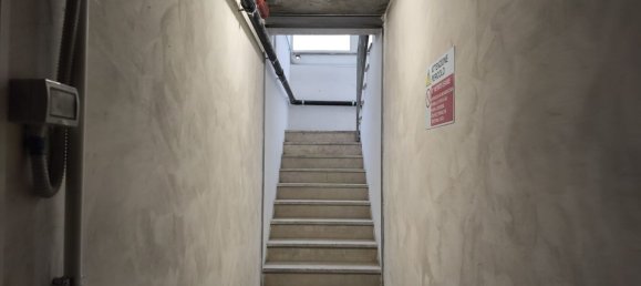 5-salle Appartement à Vercelli, Italy No. 222613 25