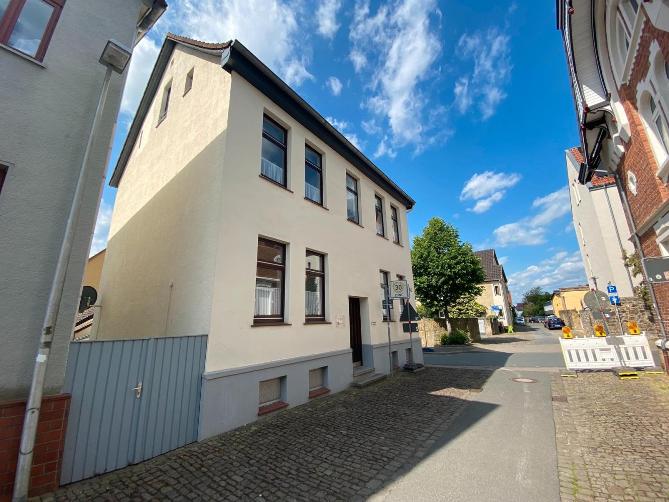 Adosado de 4 dormitorios en Lippe, Germany No. 313004