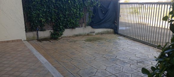 2 bedrooms Apartment in Ardea, Italy No. 313727 5