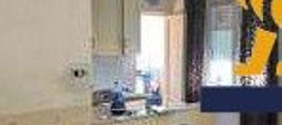 4 rooms Apartment in Naples, Italy No. 12346 2