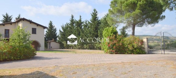 Вилла с 3 спальнями в Мальяно ин Тоскана, Италия № 280977 12