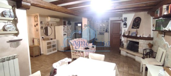 3 غرف نوم منزل في Castelnuovo Magra, Italy رقم 82318 29