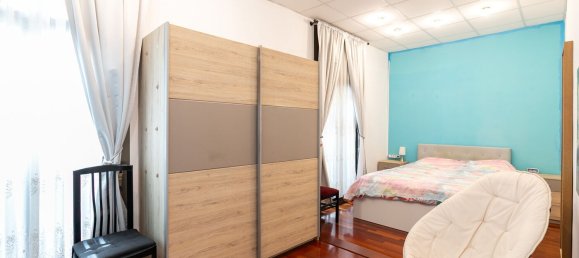 3 bedrooms Apartment in Barcelona, Spain No. 289422 12