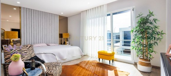 4 غرف نوم منزل في Corroios, Portugal رقم 104535 33