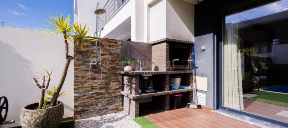 4 غرف نوم منزل في Corroios, Portugal رقم 104535 40