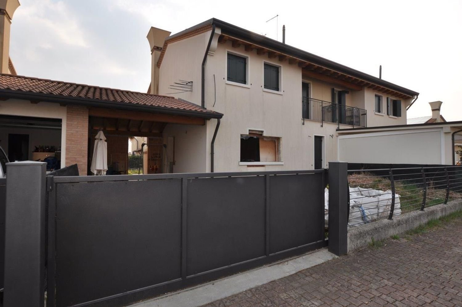5 rooms House in Povegliano, Italy No. 226504