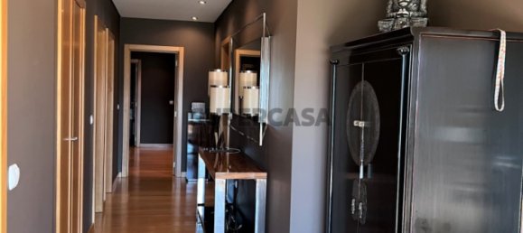 Квартира с 4 спальнями в Оливейра ди Аземейш, Португалия № 157634 10