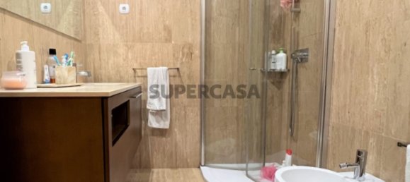 Квартира с 4 спальнями в Оливейра ди Аземейш, Португалия № 157634 22