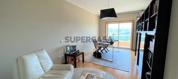 Квартира с 4 спальнями в Оливейра ди Аземейш, Португалия № 157634 16