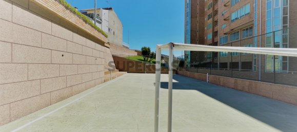 Квартира с 4 спальнями в Оливейра ди Аземейш, Португалия № 157634 34