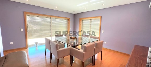 Квартира с 4 спальнями в Оливейра ди Аземейш, Португалия № 157634 14