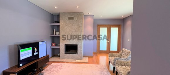 Квартира с 4 спальнями в Оливейра ди Аземейш, Португалия № 157634 11