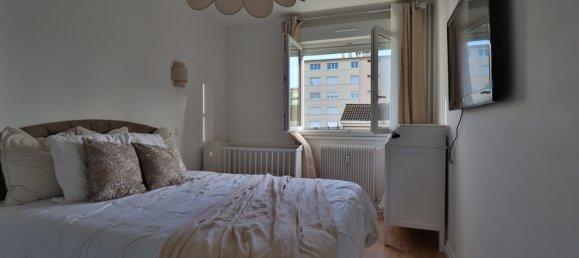 Apartamento de 3 dormitorios en Troyes, France No. 52800 7