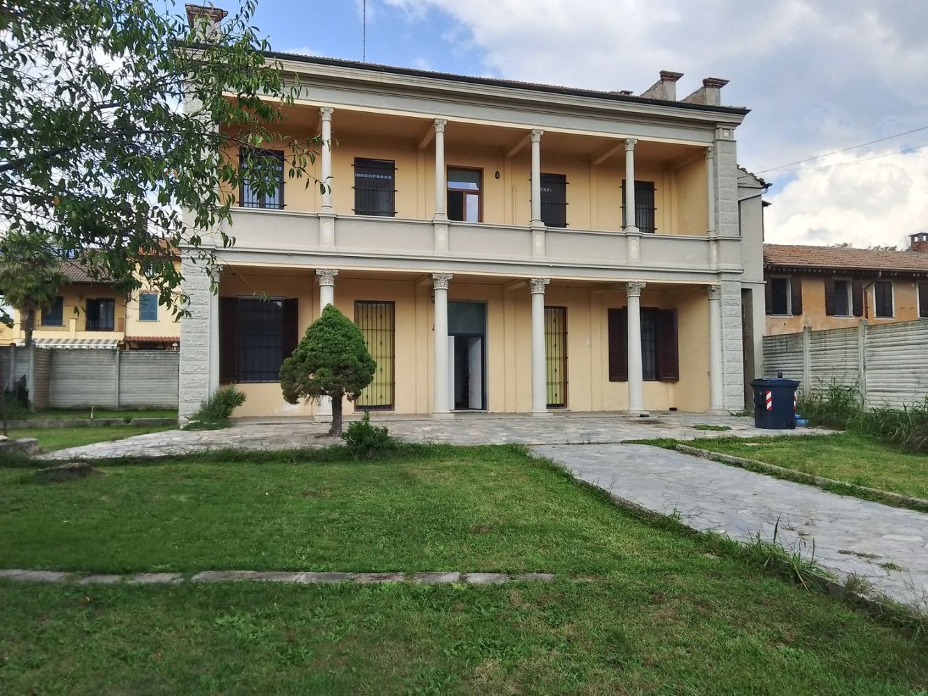 3 rooms Villa in Breme, Italy No. 75114