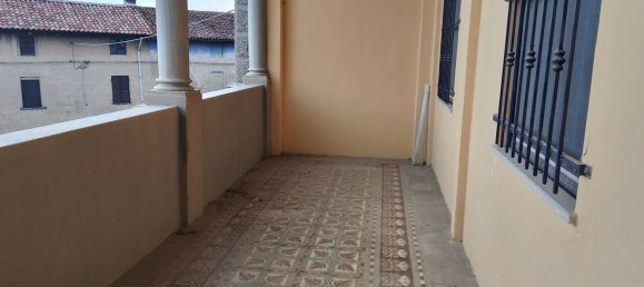 3 rooms Villa in Breme, Italy No. 75114 9