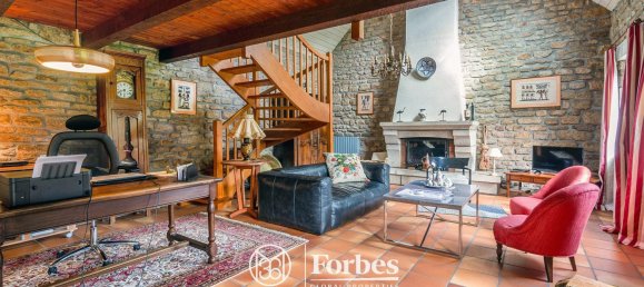 6 Schlafzimmer Haus in Le Croisty, France, Nr. 273255 3