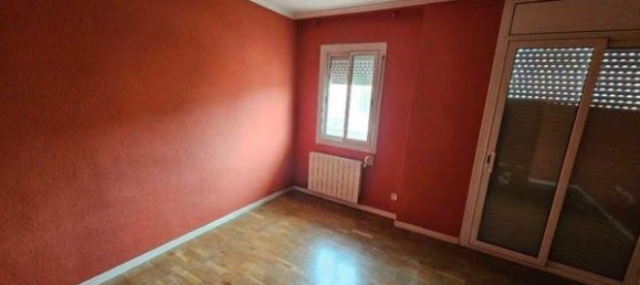 2 Schlafzimmer Wohnung in Sabadell, Spain, Nr. 45384 3