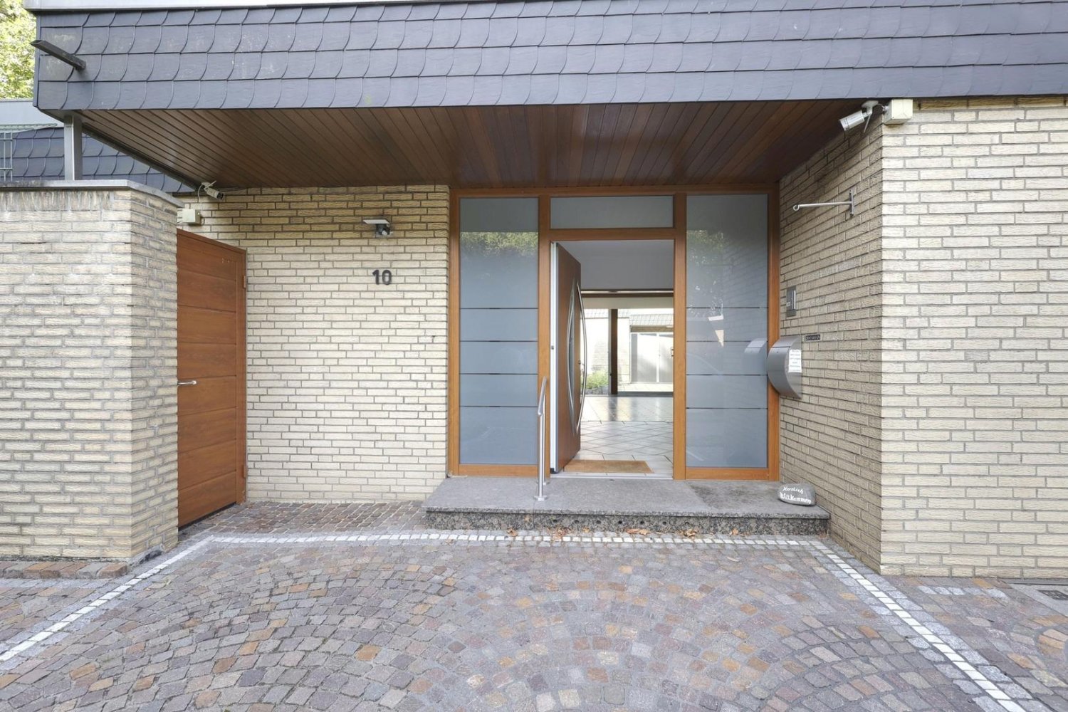 7-Zimmer Bungalow in Duisburg, Germany, Nr. 267136