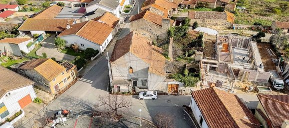 3 bedrooms House in Vilarinho do Bairro, Portugal No. 172306 9