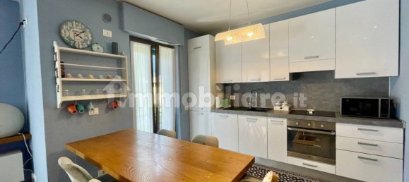 Квартира с 2 спальнями в Гавардо, Италия № 286875 4