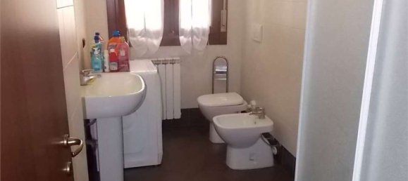 Studio in Rubiera, Italy No. 176246 9