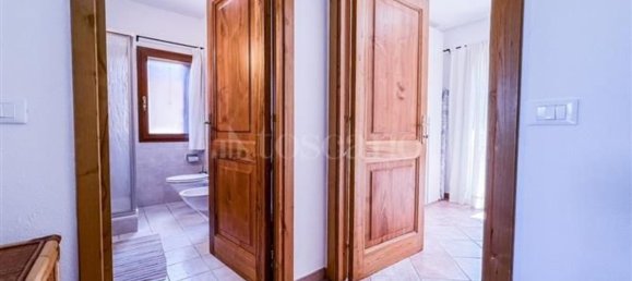 2-salle Appartement à Olbia, Italy No. 204637 38