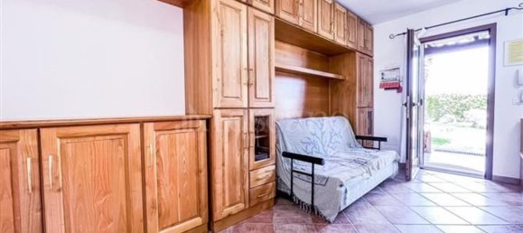 2-salle Appartement à Olbia, Italy No. 204637 5