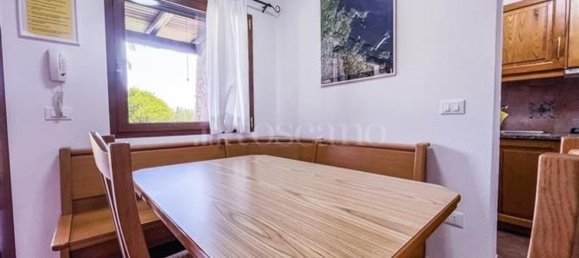 2-salle Appartement à Olbia, Italy No. 204637 20