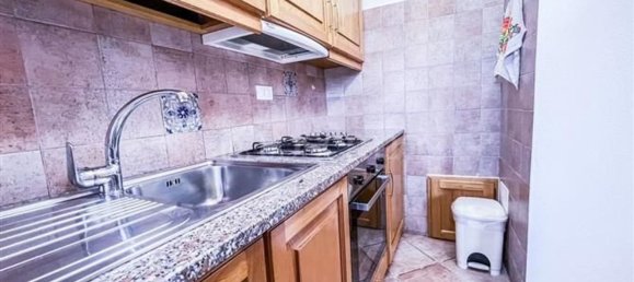 2-salle Appartement à Olbia, Italy No. 204637 23