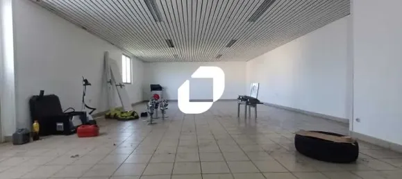 Imóvel comercial em Les Mureaux, France 148 m² N.º 307829 2