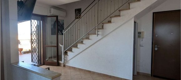3 Schlafzimmer Penthouse in Rome, Italy, Nr. 321182 10
