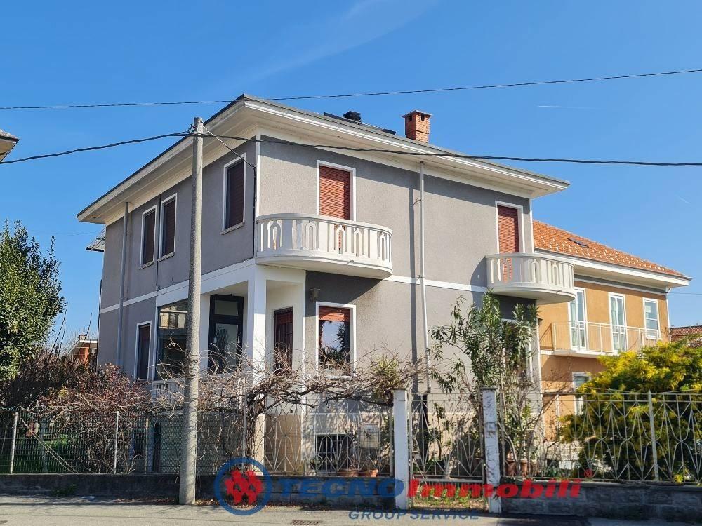 5-salle Maison à Cirié, Italy No. 33003