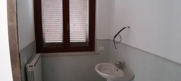 Apartamento T2 em Nocera Umbra, Italy N.º 267279 12