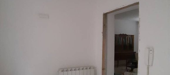 Apartamento T2 em Nocera Umbra, Italy N.º 267279 7