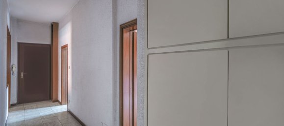 4 rooms Apartment in Bologna, Italy No. 280378 35
