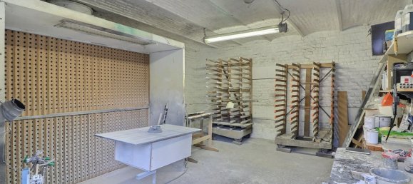 Коммерческая недвижимость с 9 комнатами в Ле Кенуа, Франция № 157592 8