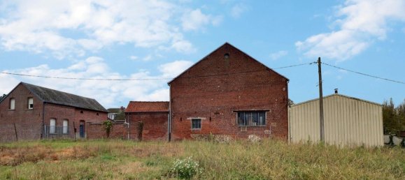 Коммерческая недвижимость с 9 комнатами в Ле Кенуа, Франция № 157592 3