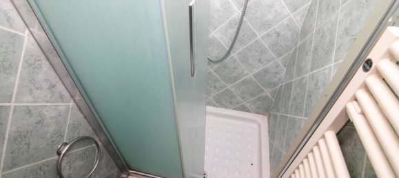 2 Schlafzimmer Wohnung in Genoa, Italy, Nr. 329869 9