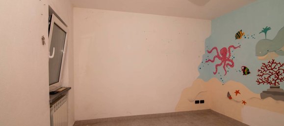 2 Schlafzimmer Wohnung in Genoa, Italy, Nr. 329869 15