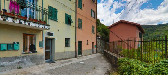 2 Schlafzimmer Wohnung in Genoa, Italy, Nr. 329869 20