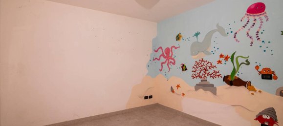 2 Schlafzimmer Wohnung in Genoa, Italy, Nr. 329869 16