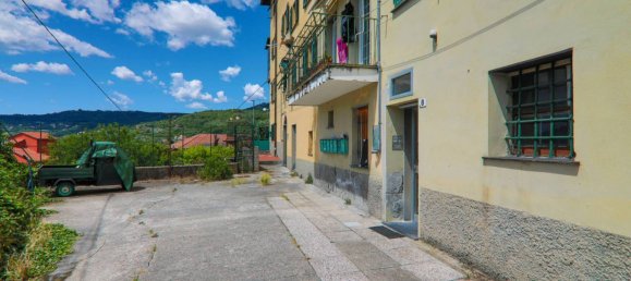 2 Schlafzimmer Wohnung in Genoa, Italy, Nr. 329869 19