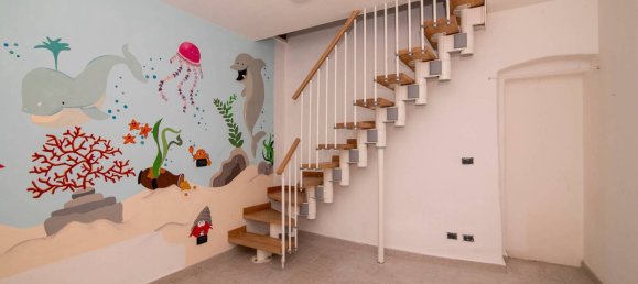 2 Schlafzimmer Wohnung in Genoa, Italy, Nr. 329869 14