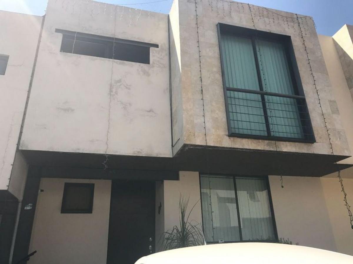 3 bedrooms House in Cuautitlan Izcalli, Mexico No. 209086